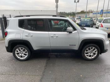 Photo 4 de l'offre JEEP Renegade 1.3 Turbo T4 190 ch PHEV BVA6 4xe eAWD Longitude Summer Edition à 20990 € chez Fiat, Alfa Romeo Jeep